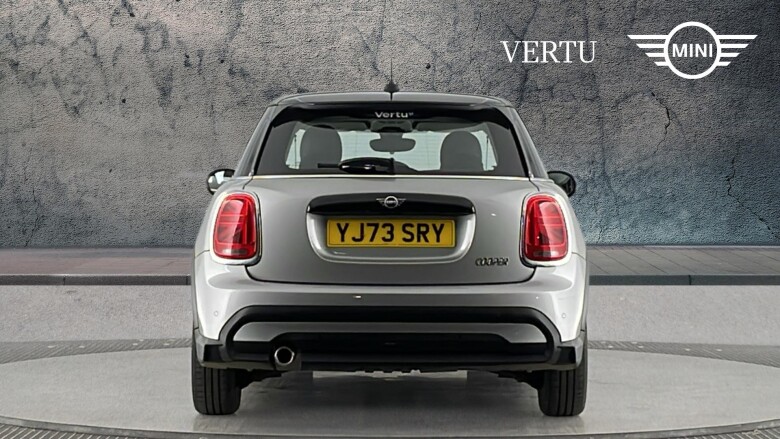 MINI Hatchback 1.5 Cooper Classic Premium 5dr Auto Petrol Hatchback